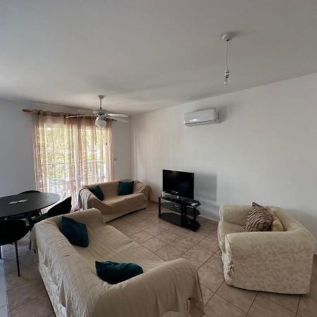 Kato Paphos Apartment Eksteriør bilde